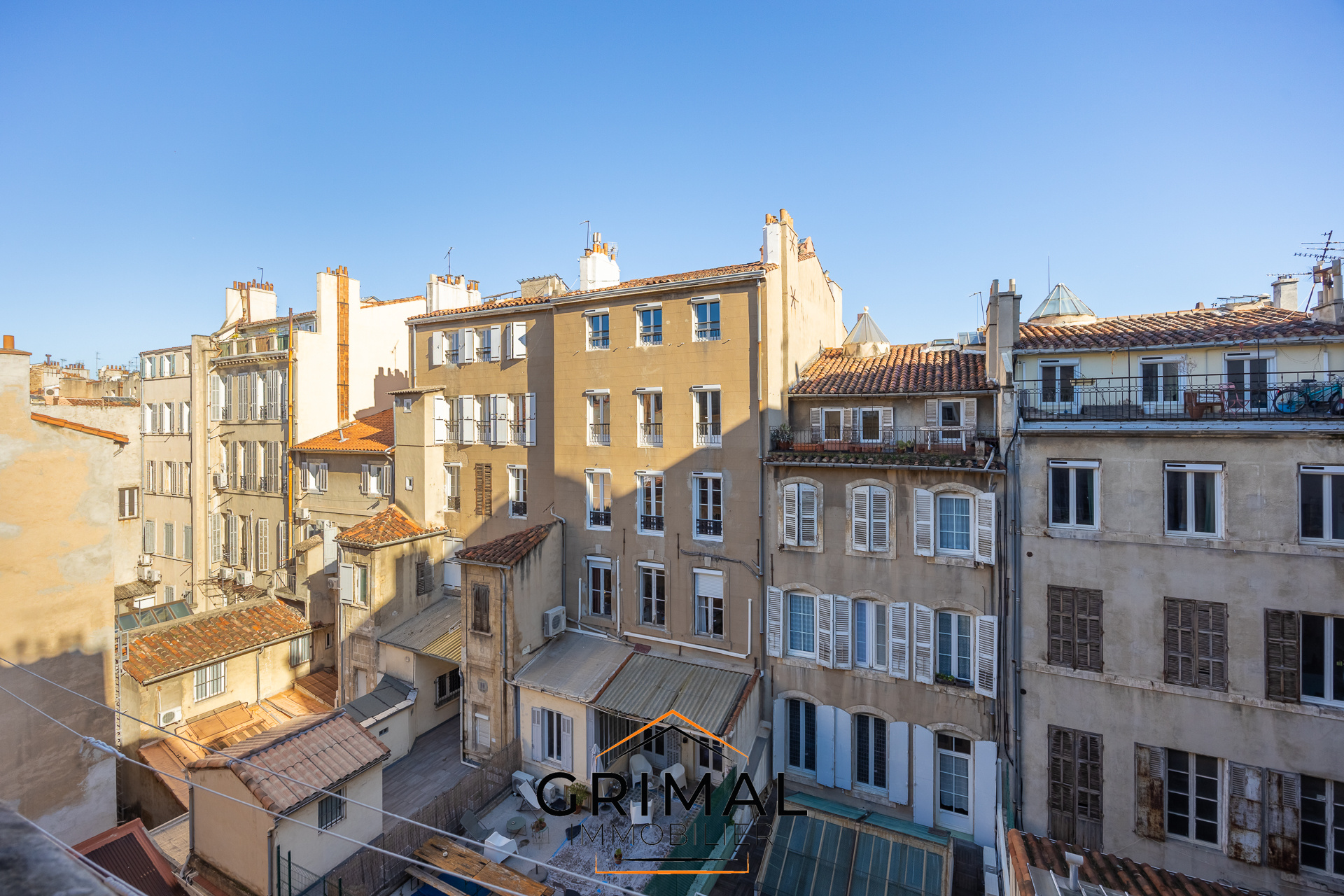 Appartement T3   Rue Gustave Ricard   13006 Marseille