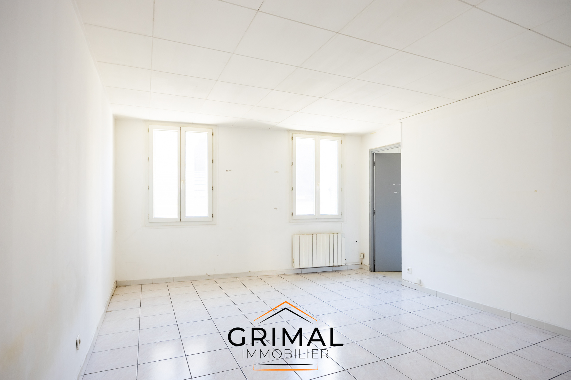 Appartement T3   Rue Gustave Ricard   13006 Marseille