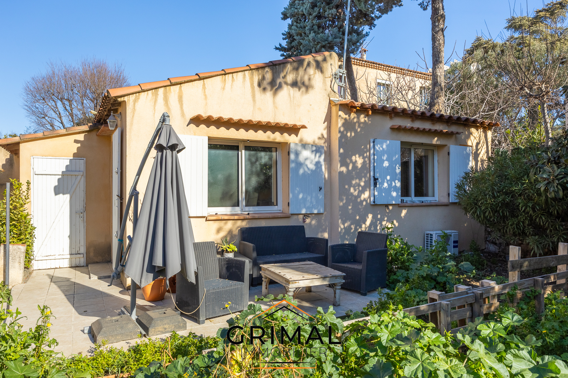 T2 indépendant avec terrasse plein sud   Maisonnette au calme   Rue Désirée Bianco
