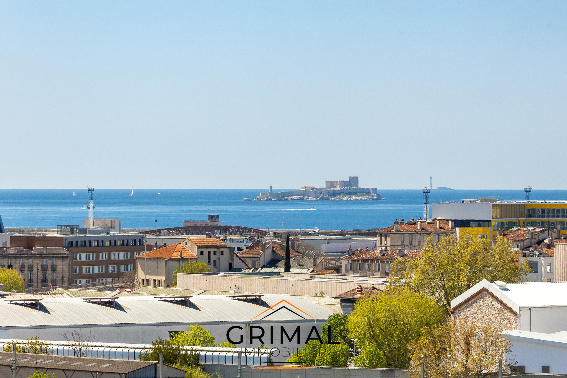 Appartement dernier étage   Vue panoramique   124,42 m2